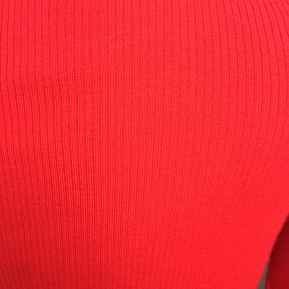 Red ribbed sweater - Picture 3 of 3